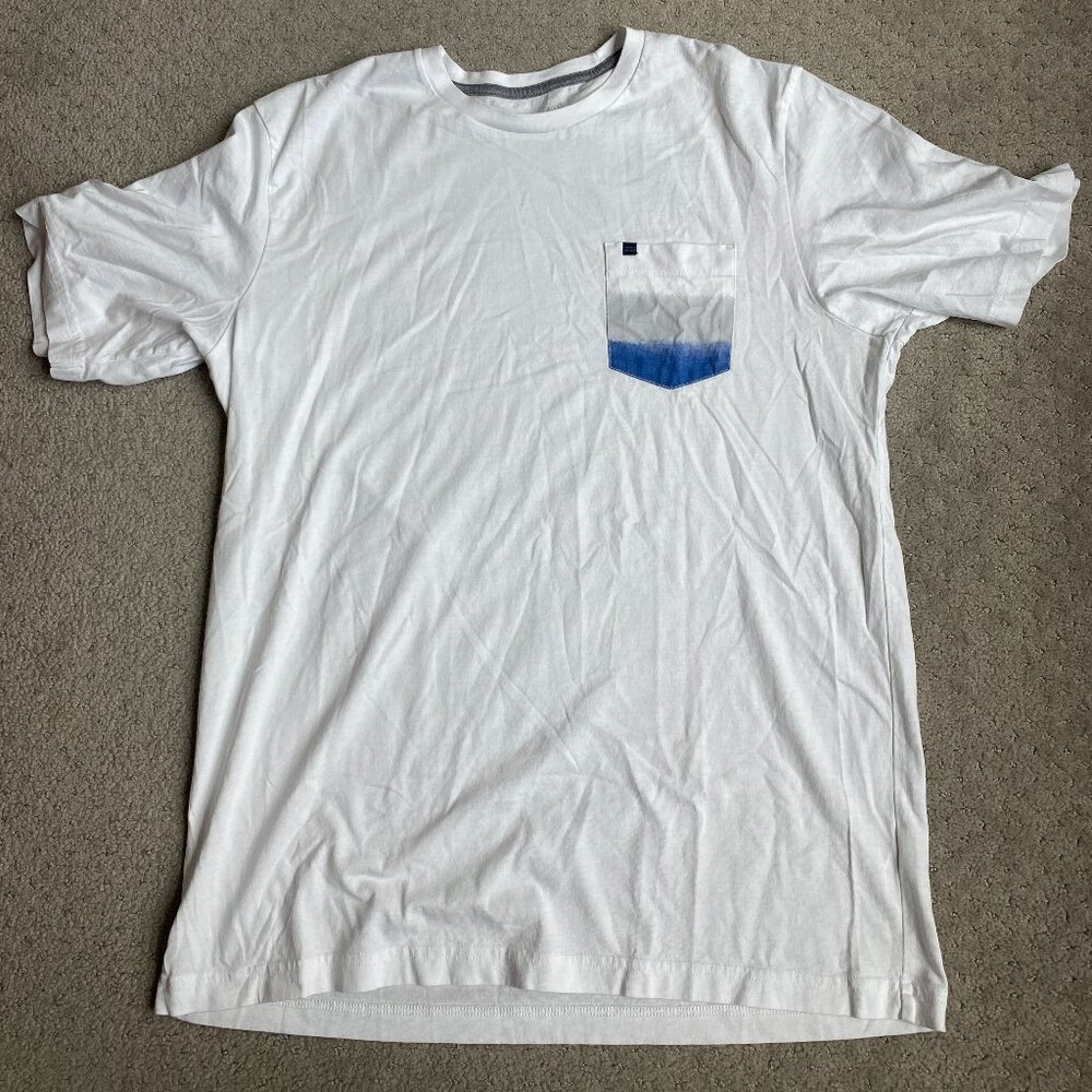 Travis Mathew T-Shirt Large